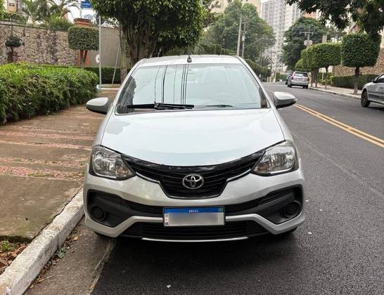 TOYOTA ETIOS 1.5 X SEDAN 16V FLEX 4P AUTOMÁTICO TOYOTA ETIOS 1.5 X SEDAN 16V FLEX 4P AUTOMÁTICO